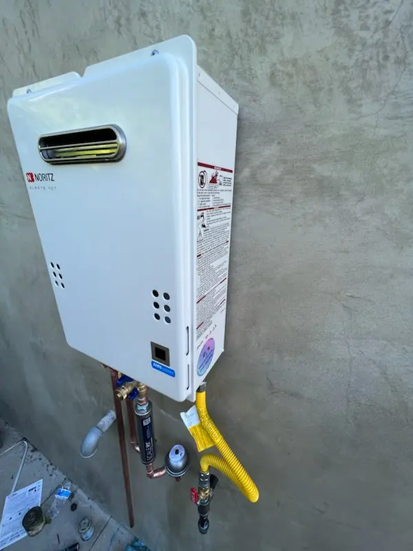 Tankless water heater installation for Huntington Woods homes